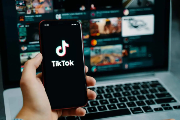 O Poder das Hashtags e Conteúdos Criativos Para TikTok